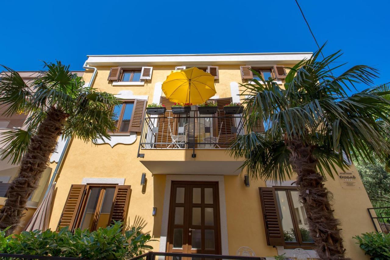Apartmani Dogas Crikvenica Exterior foto