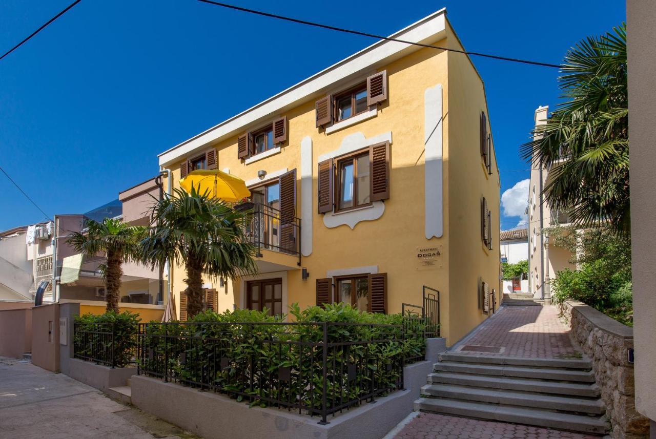 Apartmani Dogas Crikvenica Exterior foto