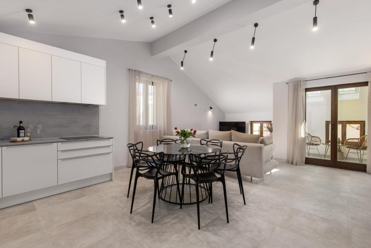Apartmani Dogas Crikvenica Exterior foto