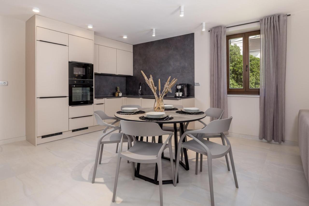 Apartmani Dogas Crikvenica Exterior foto